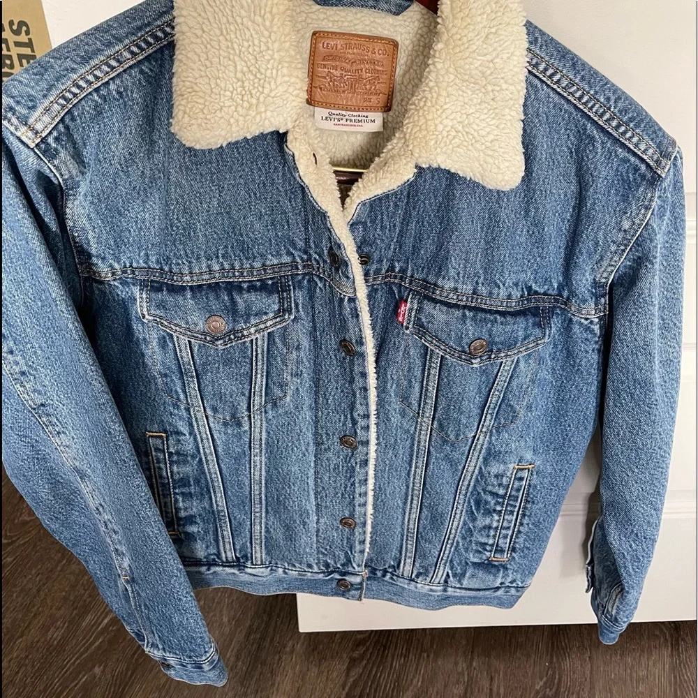 NWT  levi’s sweater jacket with 4 pockets for women, - Picture 8 of 11